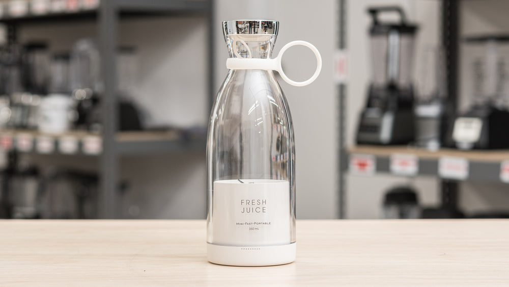 Electric Portable Mini Fruit Juicer Bottle